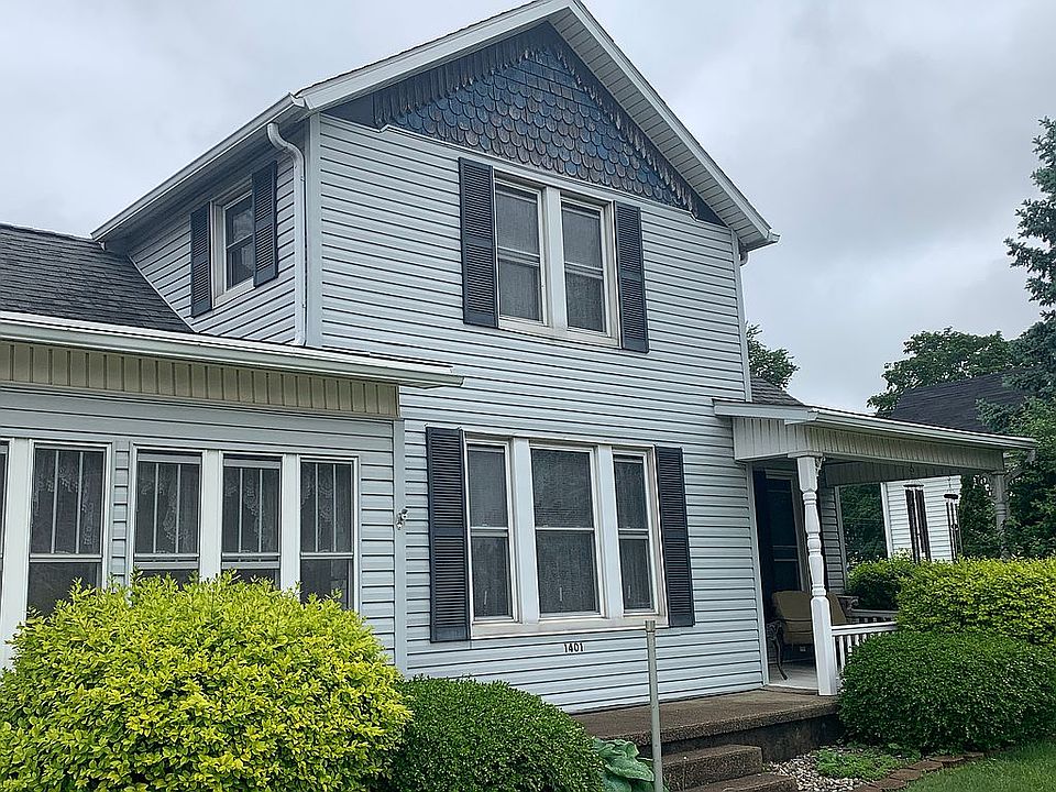 Front of House/Front Porch