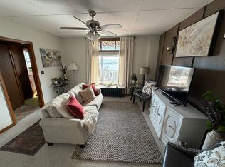 729 W 2nd St #1, Duluth, MN 55806
