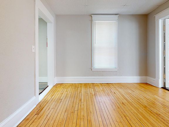 2nd image of 1311 Franklin Ave SE