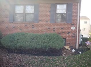 1712 Tracey St #B, Philadelphia, PA 19115
