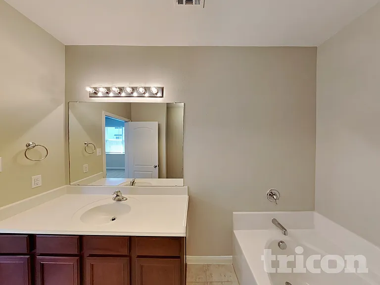 131 Mount Vernon Ln — Photo 11