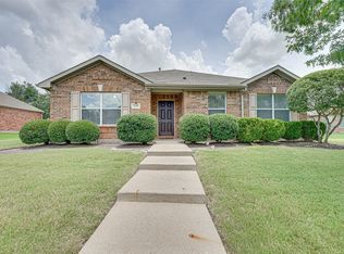 3690 Laurel Crossing Dr, Rockwall, TX 75032