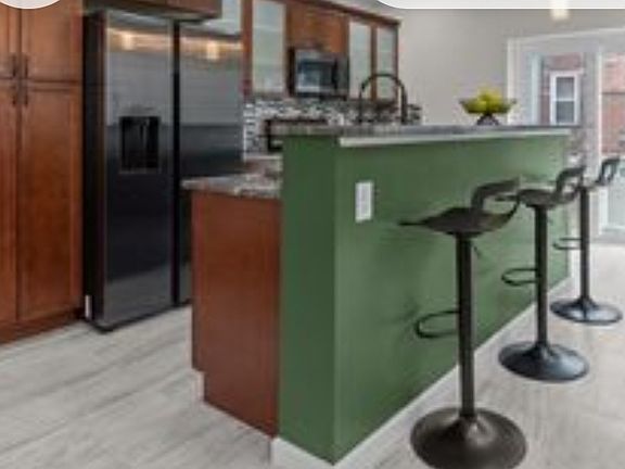 5th image of 2142 N 58th St