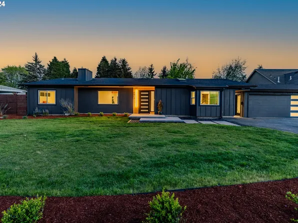 2375 Sandy Dr, Eugene, OR 97401