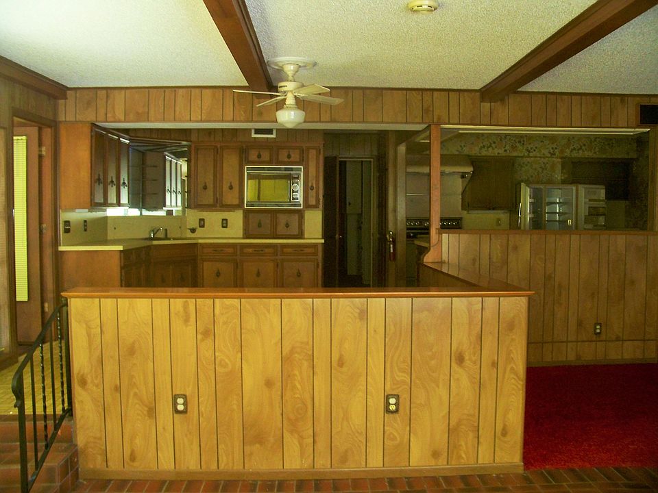 1st image of 219 S Twin Creek Dr