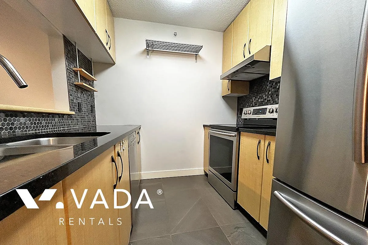 Brio 2 BR APT Rental 303-3638 Vanness Ave Vancouver: VADA — Photo 4