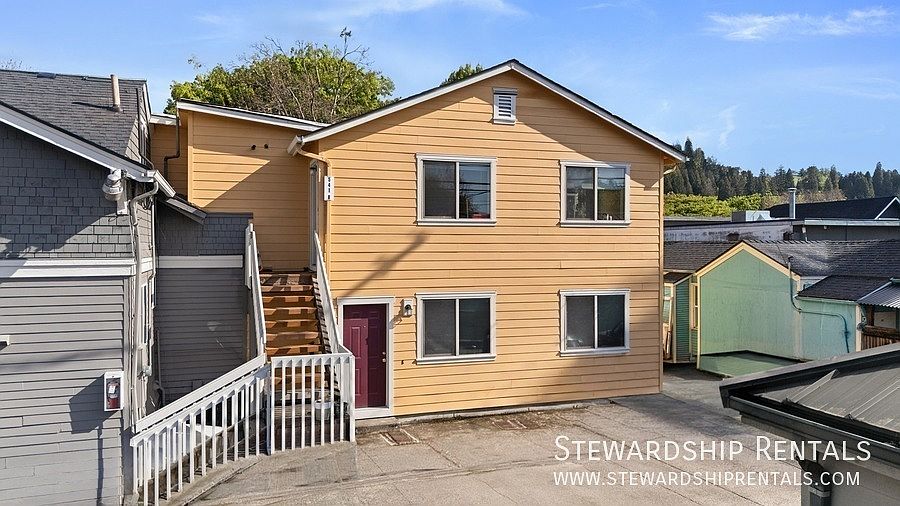 1st image of 541 Lawrence St #B