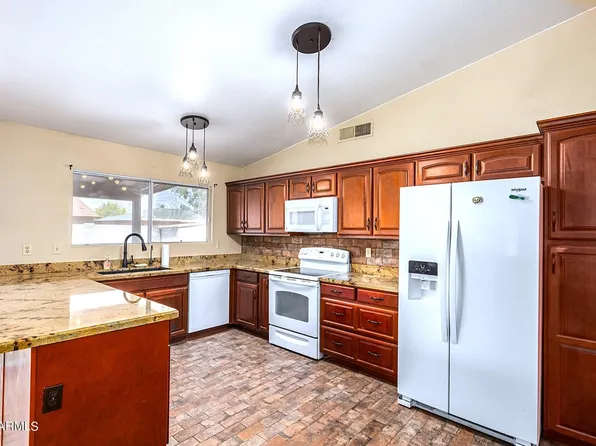 1832 W CURRY Drive, Chandler, AZ 85224