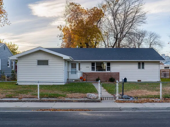 330 S Evarts St, Powell, WY 82435