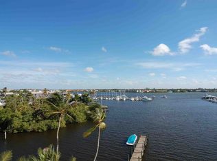 1325 7th St S APT 6C, Naples, FL 34102