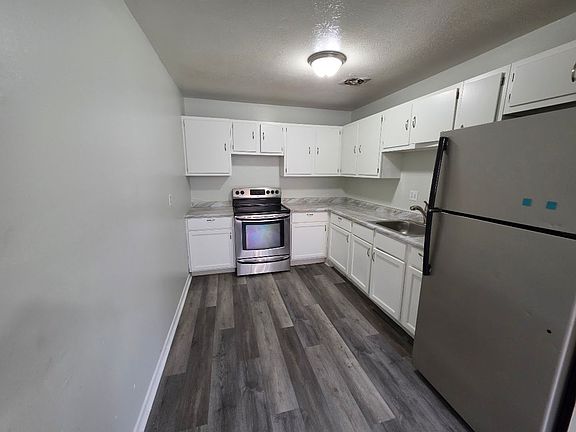2nd image of 26680 Tungsten Rd APT 104