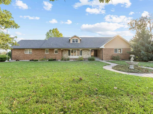 443 Meadowlark Dr, Minneapolis, KS 67467