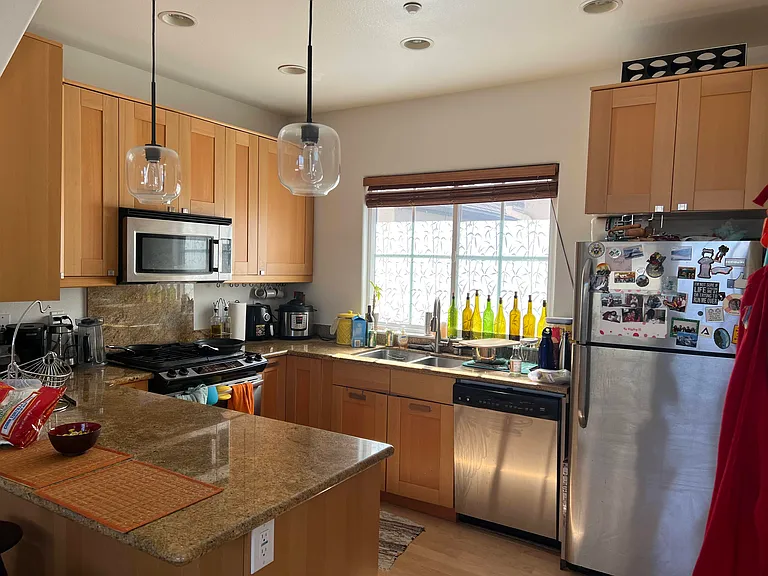 1419 Ashby Ave #D — Photo 2