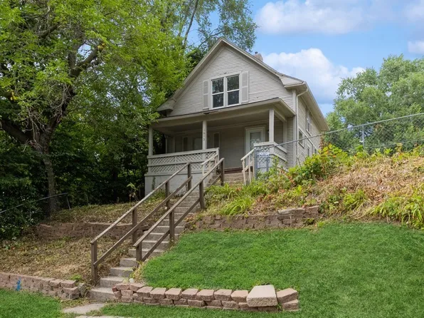 1615 Lynn St, Des Moines, IA 50314
