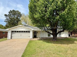 10107 Old Mill Rd, Fort Smith, AR 72903
