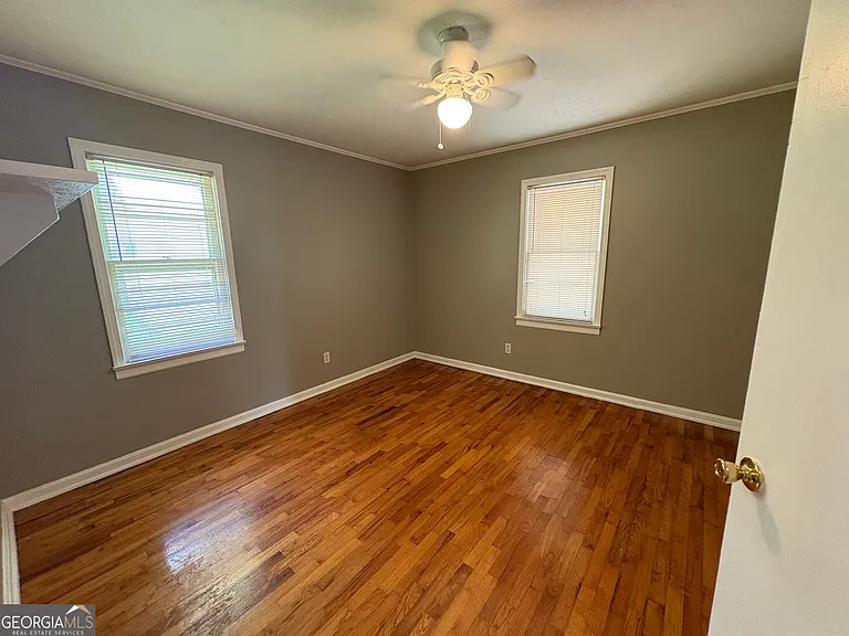 2829 Maple Rd SE — Photo 16