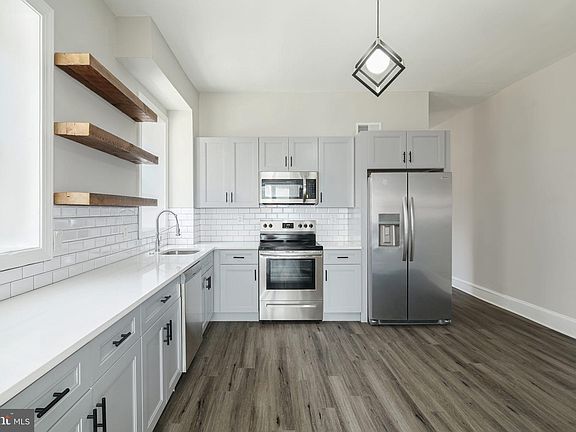 2nd image of 2313 Wharton St #1