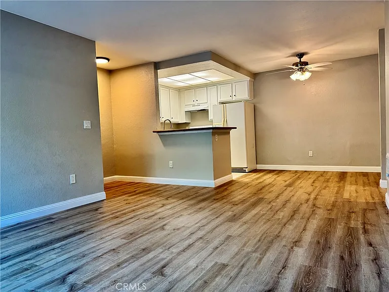 432 Edgehill Ln #95 — Photo 6