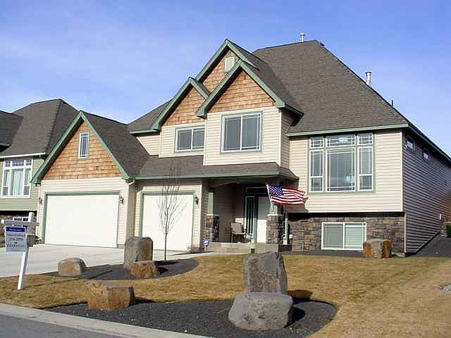 1st image of 614 S Shelley Lake Dr
