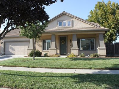 2072 W Rio Hondo Way, Hanford, CA, 93230