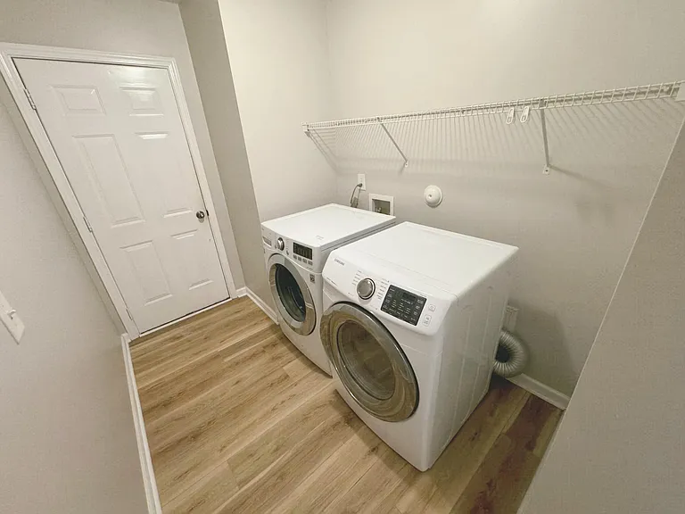 3021 Remington Oaks Cir — Photo 14