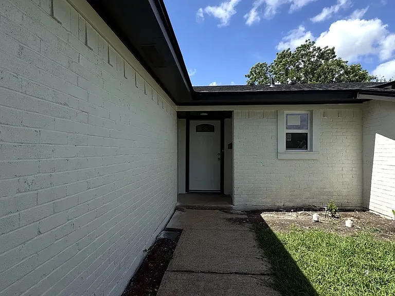 613 Dawn Dr #613 — Photo 3