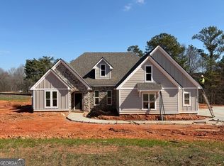 3511 S 16th Hwy, Carrollton, GA 30117