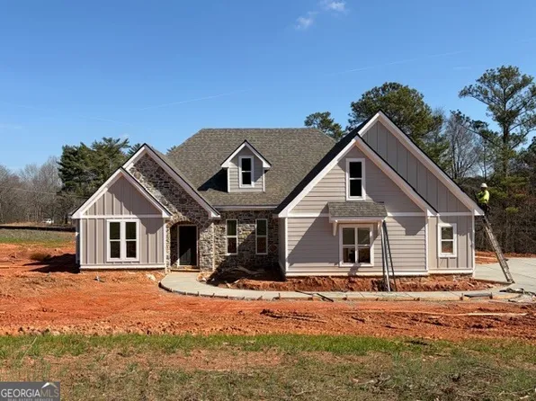 3511 S 16th Hwy, Carrollton, GA 30117