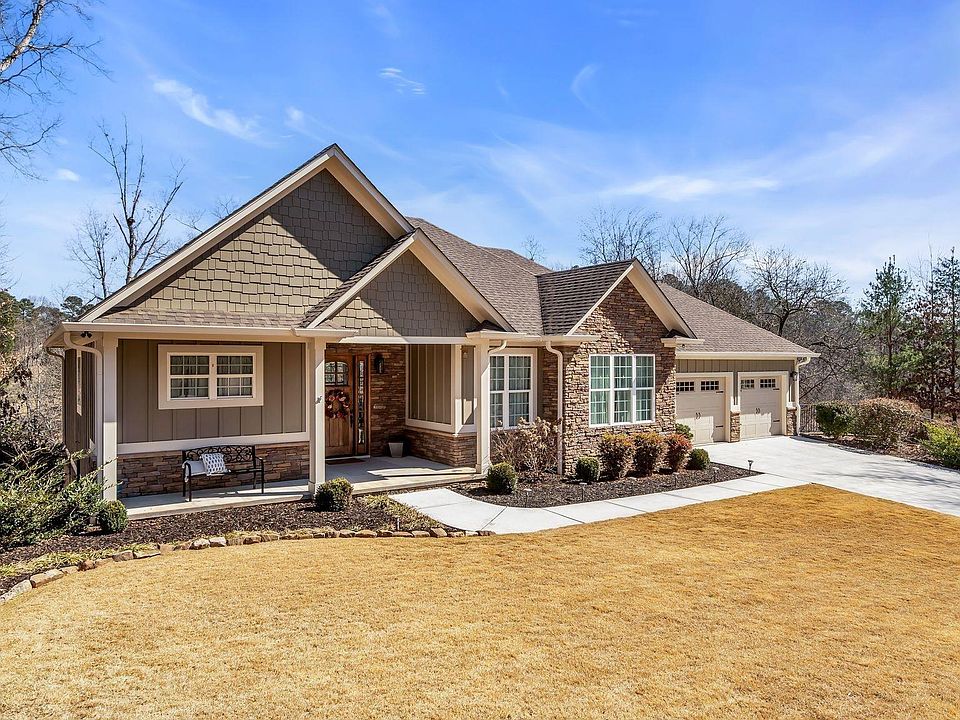 1st image of 1067 Heritage Dr