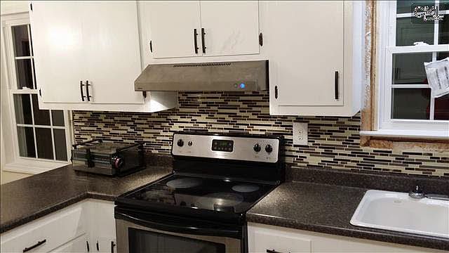 2nd image of 600 S Brecon Ave