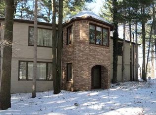 1365 Tanglewood Dr, Lapeer, MI
