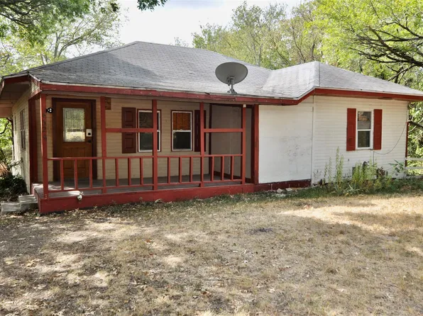4324 S Cedar Circle Dr, Dallas, TX 75237