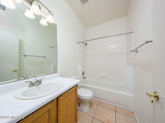 5th image of 9050 N Lawndale Dr