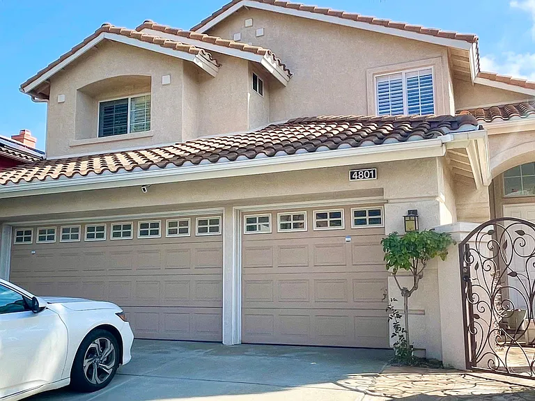 4801 Riding Ridge Rd — Photo 1