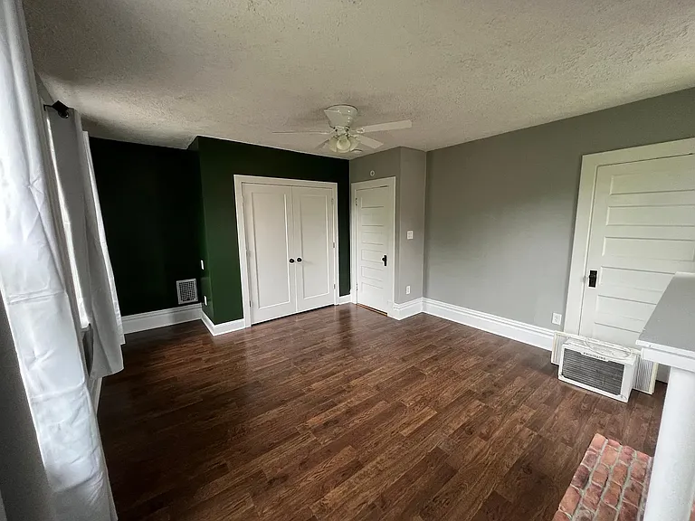 37 Haldane St #37 — Photo 15