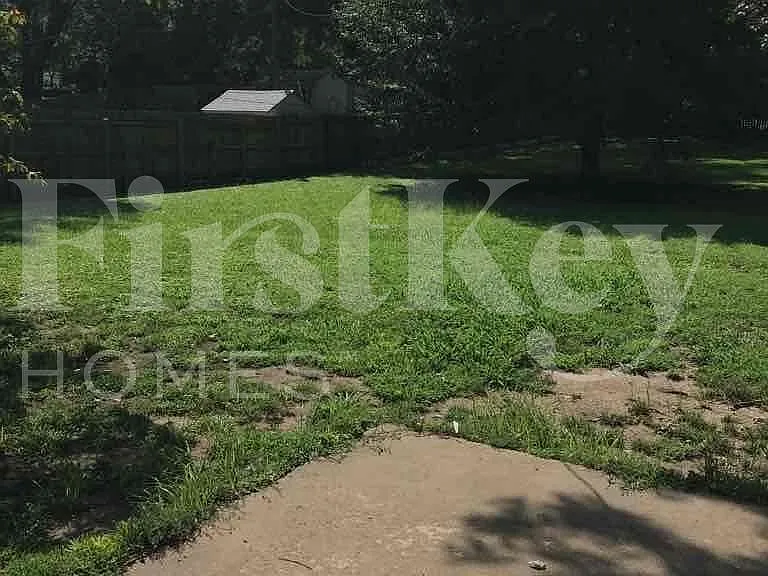 5436 Woodson Rd — Photo 14