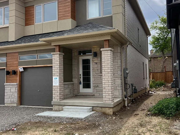 660 Colborne St W #78 — Photo 2