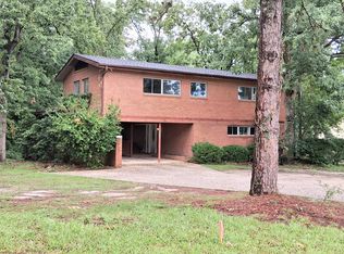 604 Harkey Rd, Sanford, NC 27330
