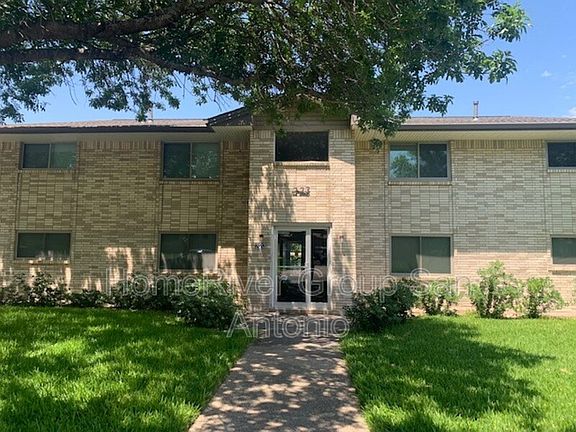 4th image of 223 W Silver Sands Dr APT 5