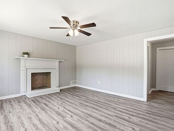 3rd image of 357 Raven Rock Rd