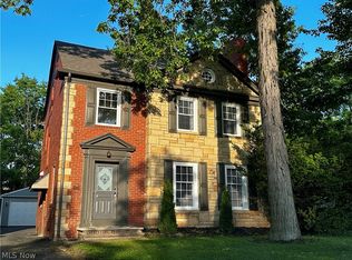 2391 Edgerton Rd, University Heights, OH 44118