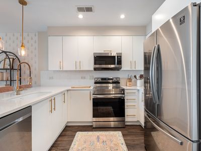 1510 Demonbreun St APT 1012, Nashville, TN, 37203