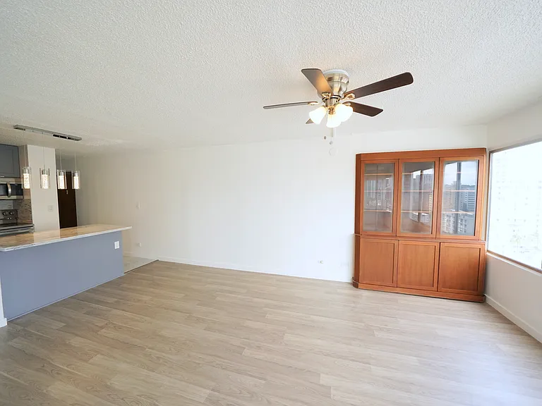 225 Kaiulani Ave #1503 — Photo 5
