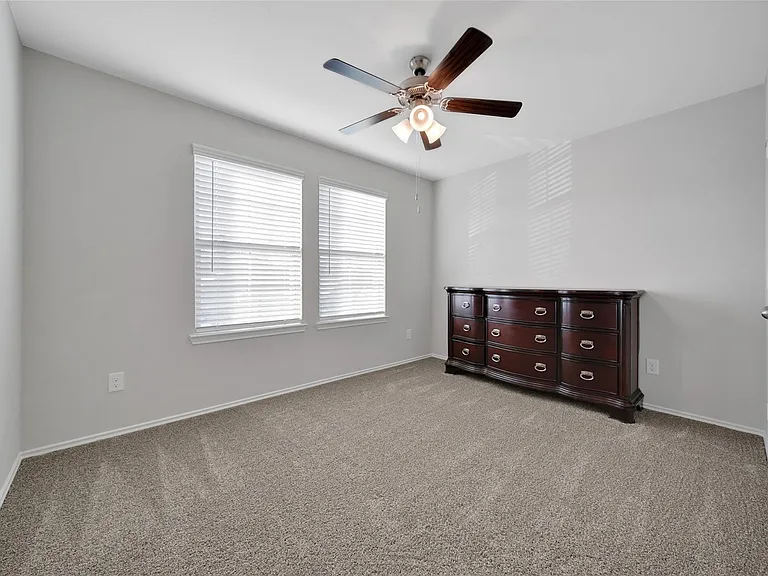 13854 Rock Island Trl — Photo 35