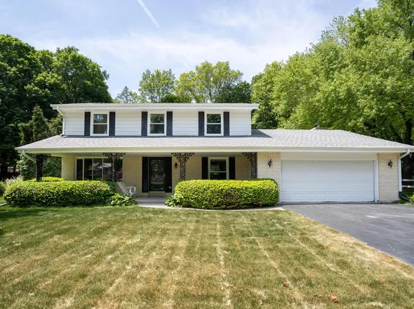 9281 North Fairy Chasm LANE, Brown Deer, WI 53223