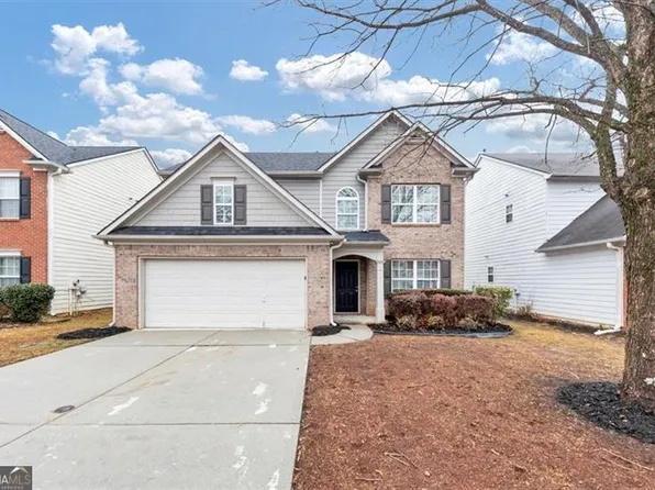 2114 Black Oak Ln, Ellenwood, GA 30294