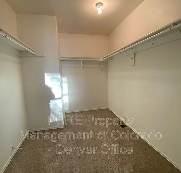525 Southpark Rd — Photo 12