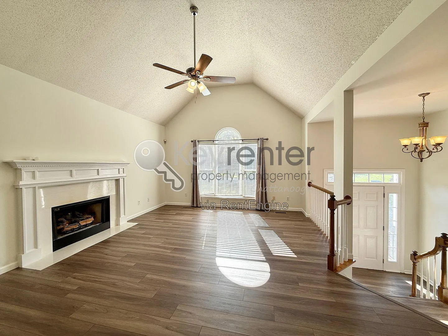 4 bed, 3.0 bath, 2200 sqft, $2,595 — Photo 4