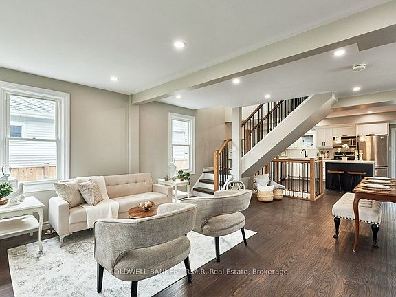 3rd image of 63 Orchard View Blvd