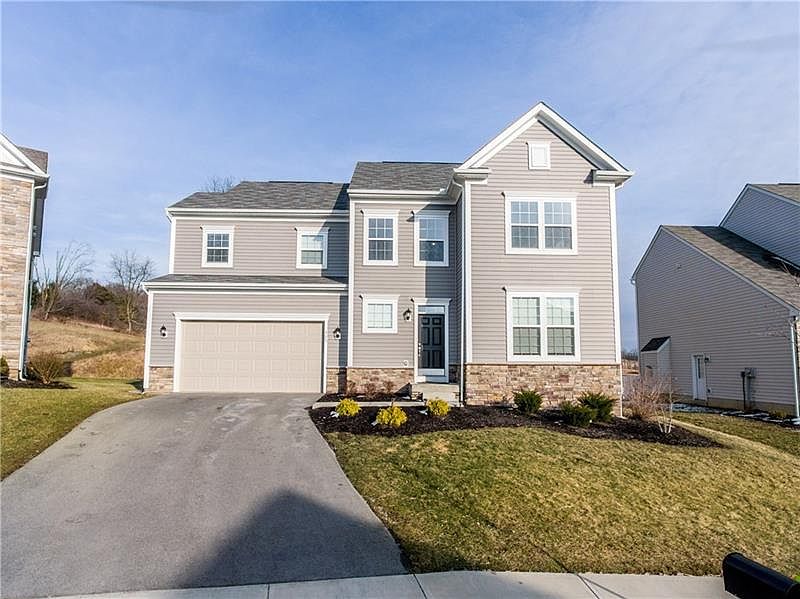1st image of 325 Eagle Dr